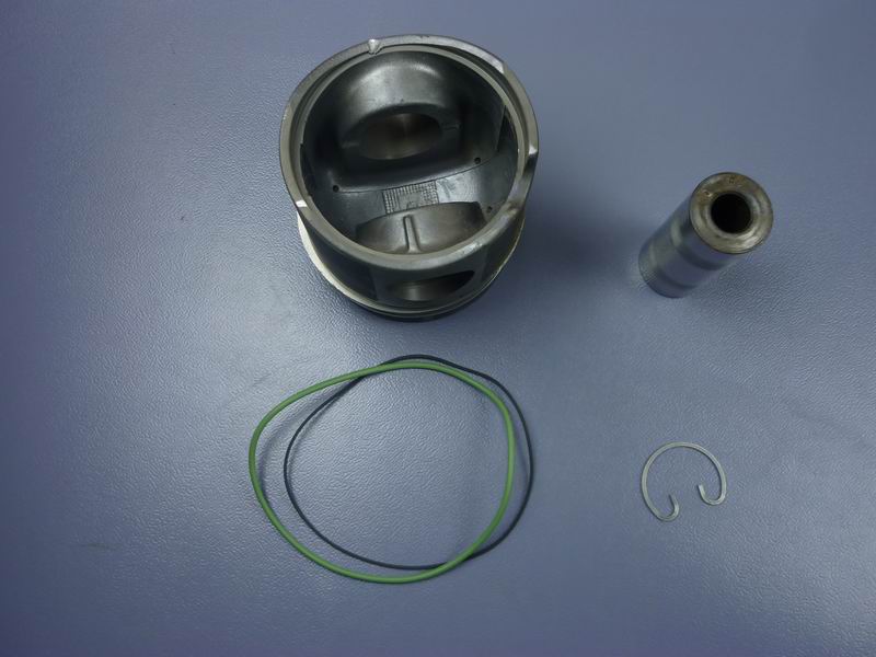 Поршень в сборе