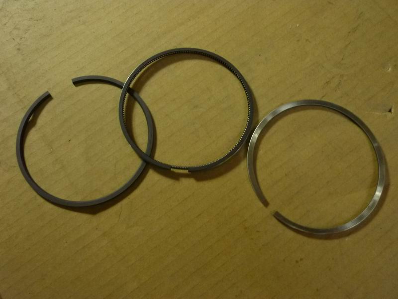 Piston ring; single cylinder group; contains 3 pieces