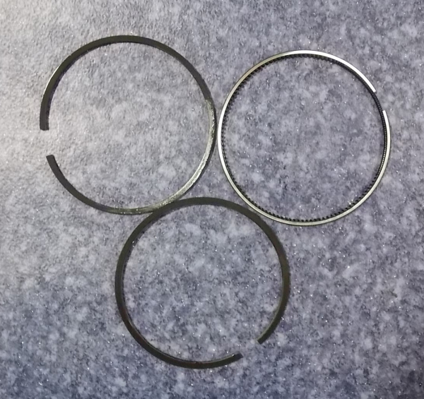 Поршневое кольцо; одноцилиндровая группа; содержит 3 шт.