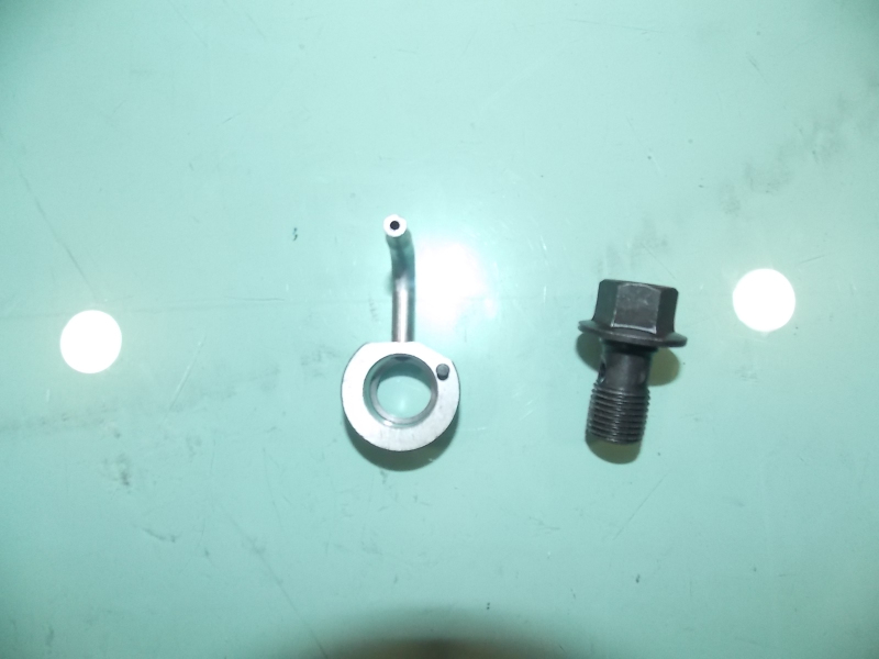 Piston cooling nozzle