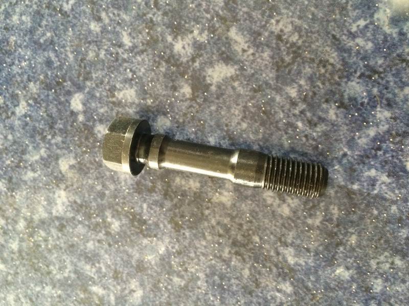 Connecting rod bolts
