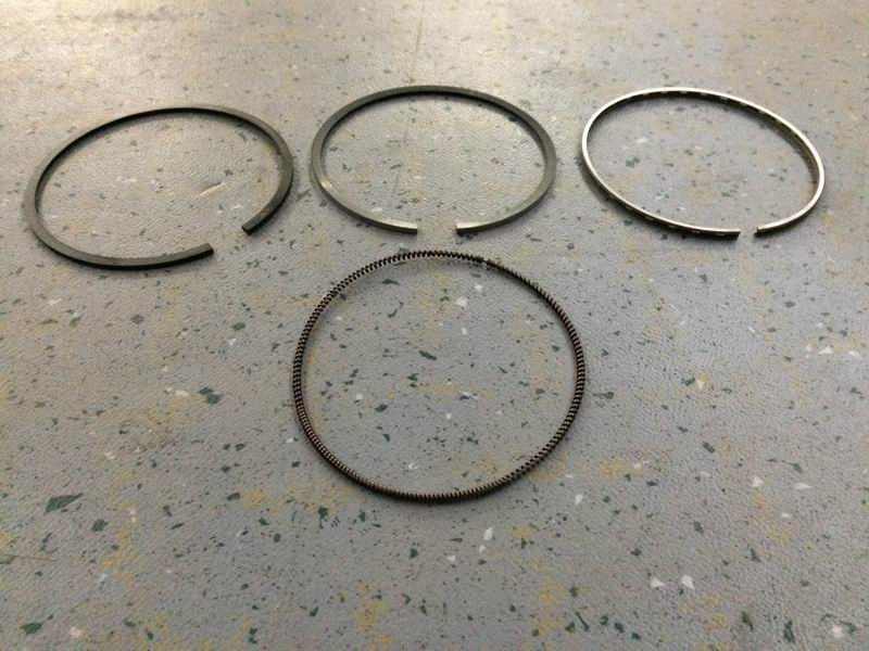 Поршень в сборе-1