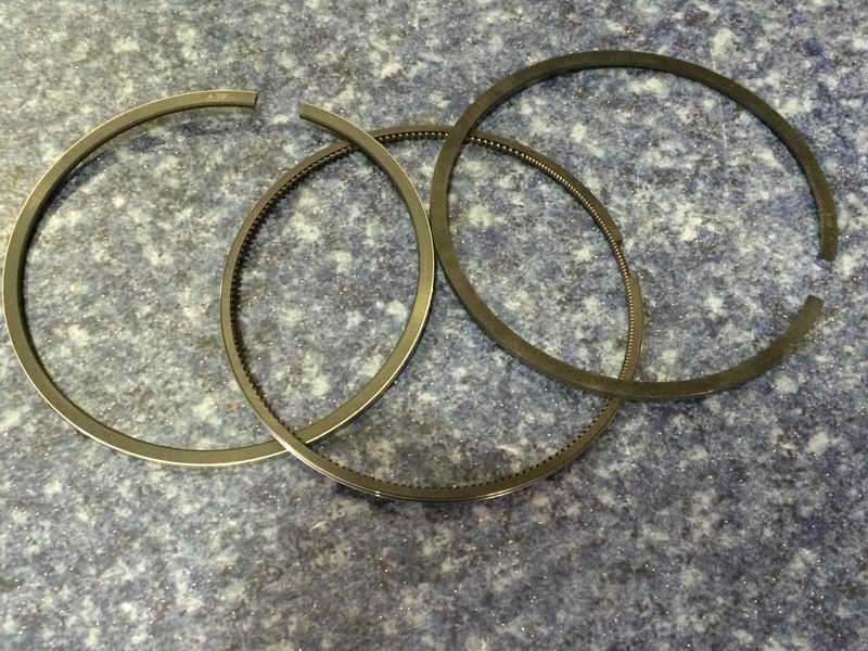 Piston ring; single cylinder group; contains 3 pieces