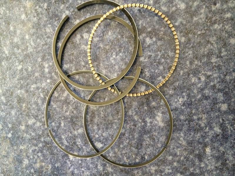 Piston ring; single cylinder group; contains 3 pieces