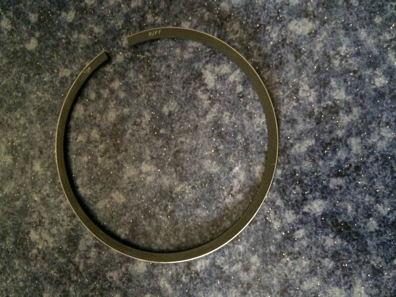 Piston ring; single cylinder group; contains 3 pieces