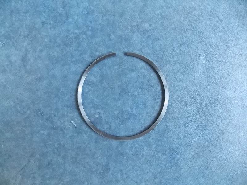 Piston ring; single cylinder group; contains 3 pieces