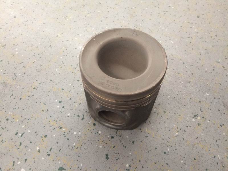 Piston; can be replaced by 1004-01802-2