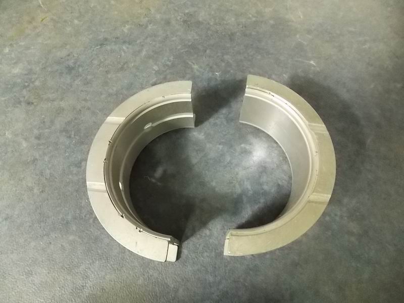 Main bearing and flange tiles