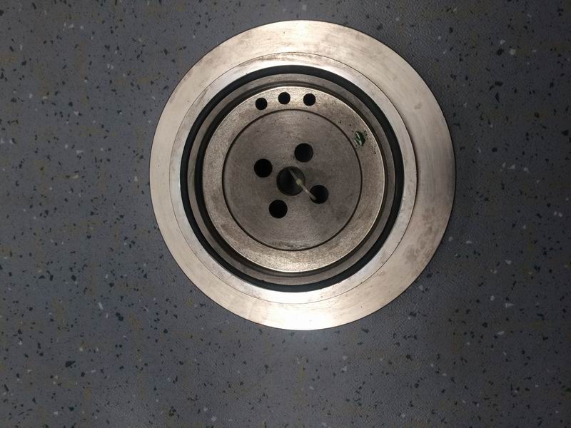 曲轴减震器