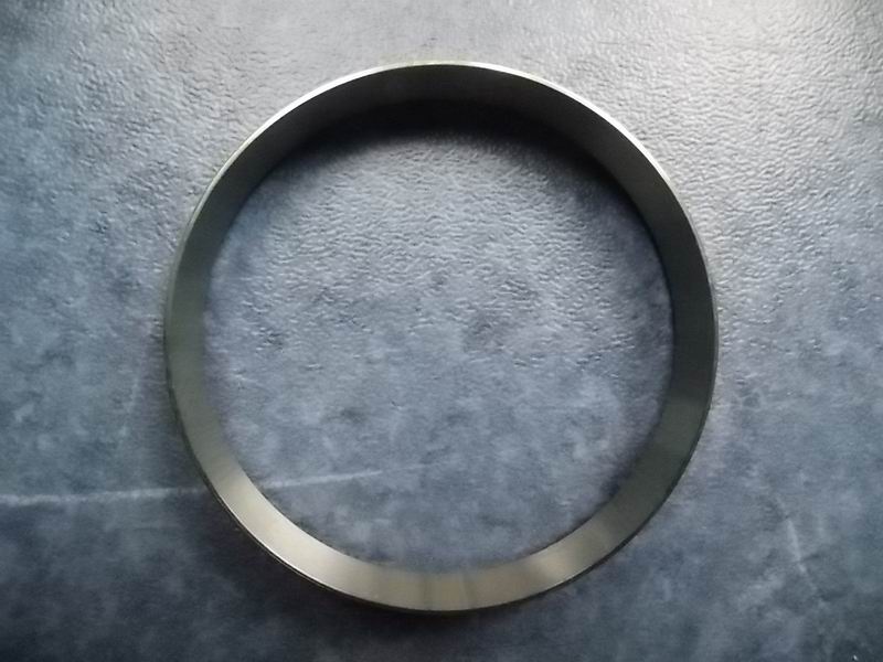 曲轴前端油封座圈
