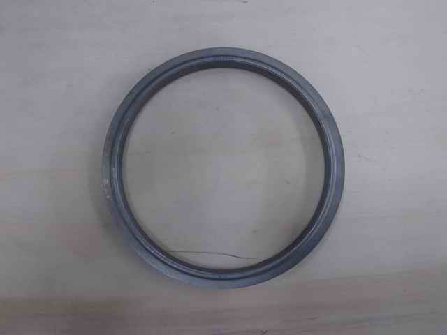 Crankshaft rear oil seal