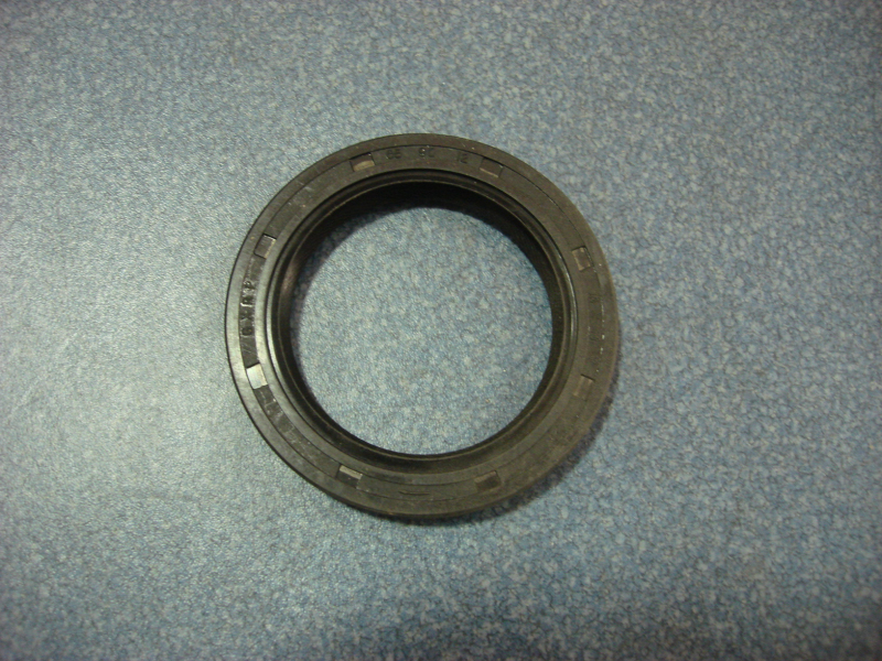 Crankshaft front oil seal-1