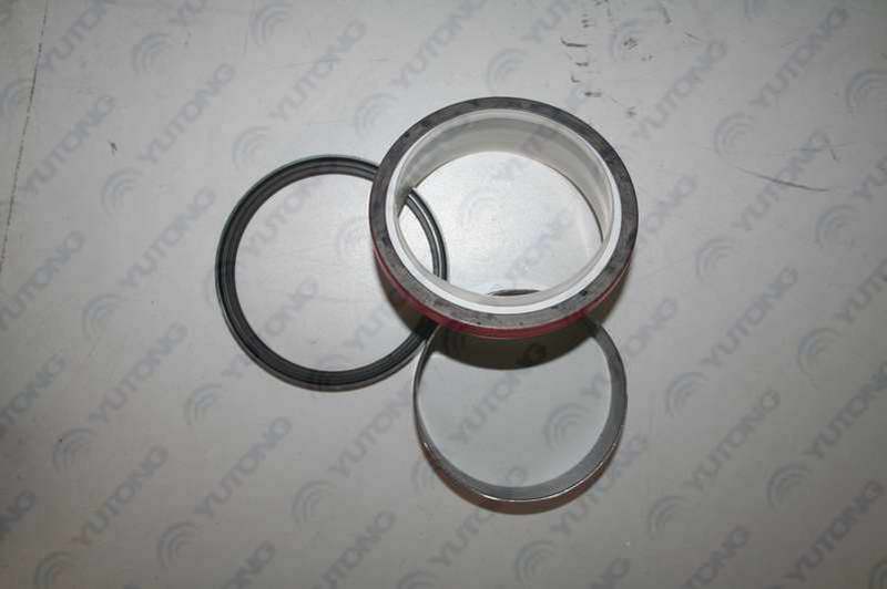 Направляющая втулка переднего сальника коленвала