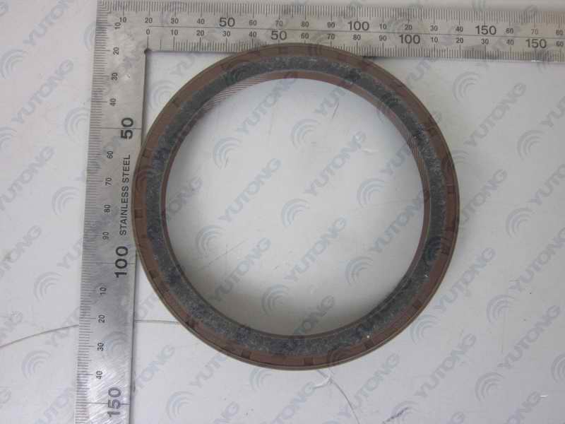 Crankshaft front oil seal; interchangeable with 1005-00583