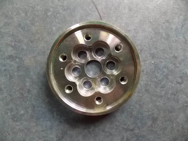 Фланец коленчатого вала