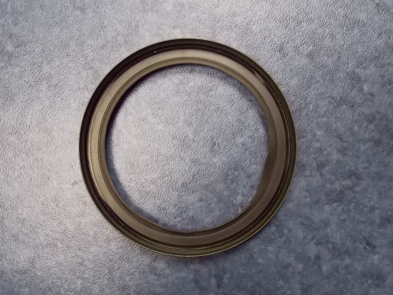 Crankshaft rear oil seal