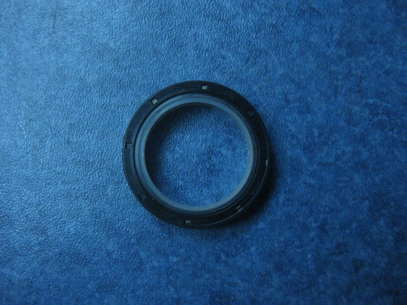 Front oil seal-crank shaft