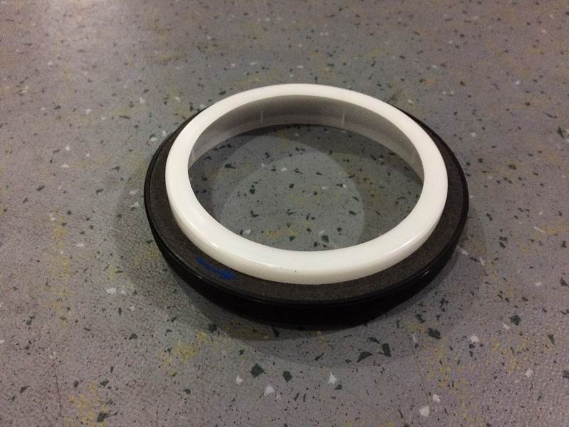 Задний сальник коленвала