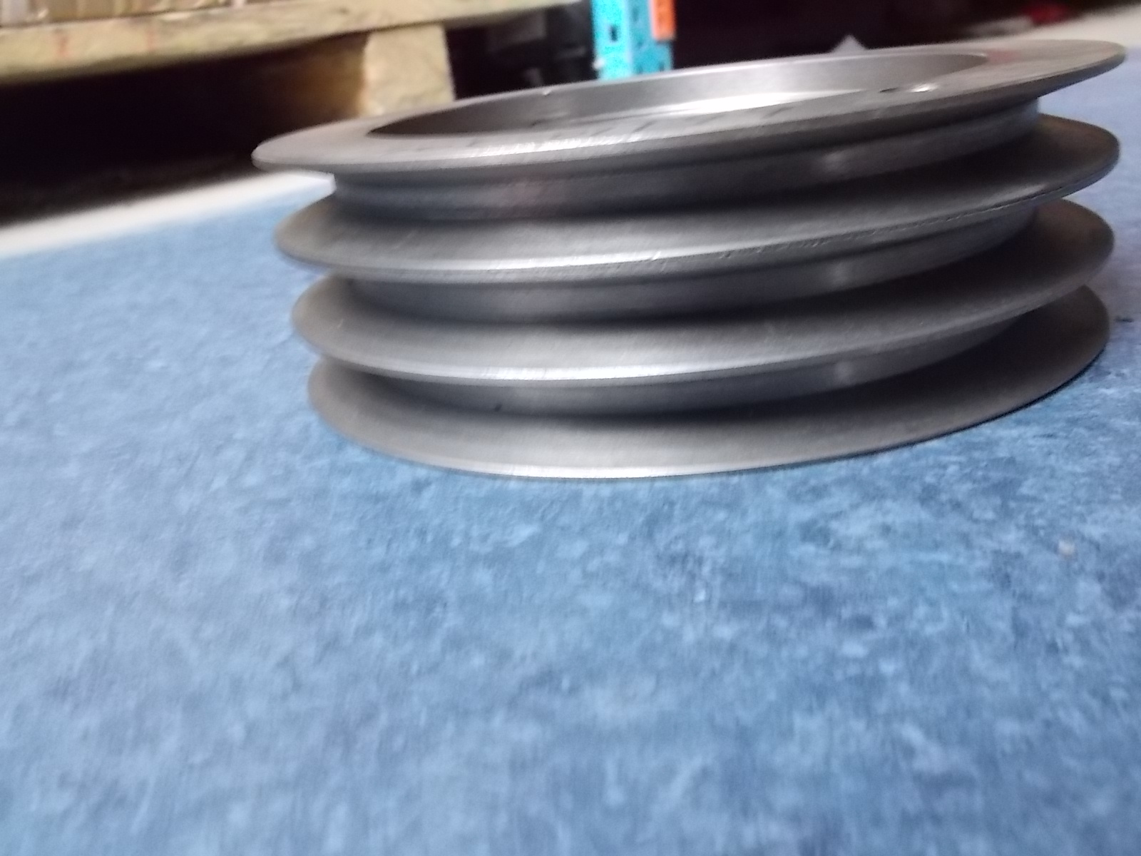 Crankshaft shock absorbing pulley (3B slot)-1