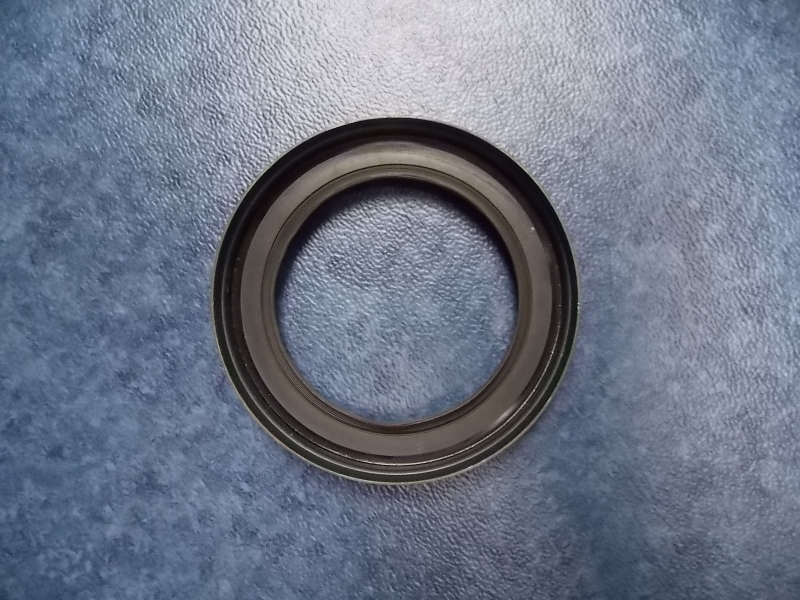 Crankshaft front oil seal