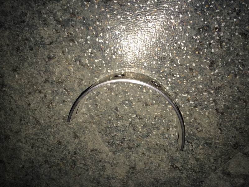 Вкладыш коренного подшипника; одна часть всей машины; 9 штук в комплекте