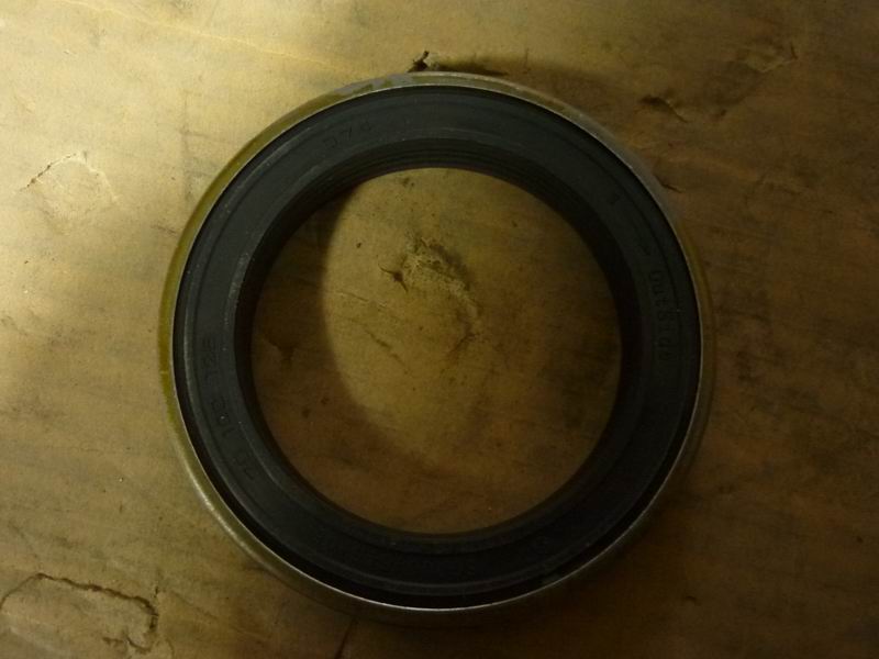 Передний сальник коленвала-1