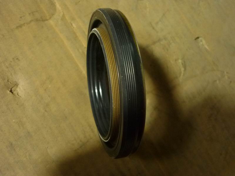 Передний сальник коленвала-2