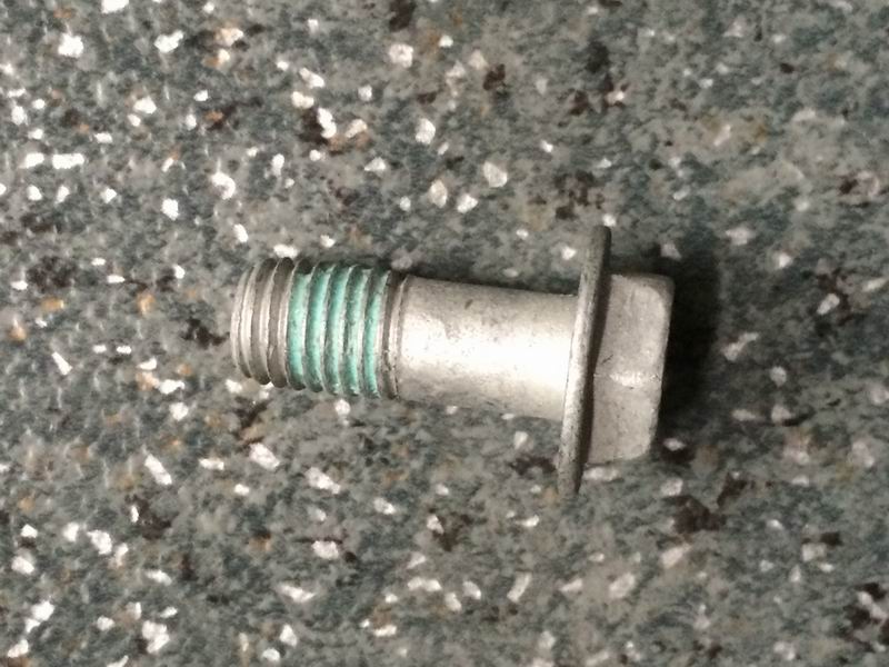 Flywheel mounting bolts