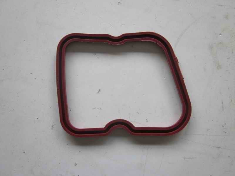 Cylinder head cover pad; available for 1003-01038 generations
