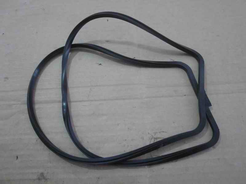 Накладка на толкатель; можно заменить на 1003-01286