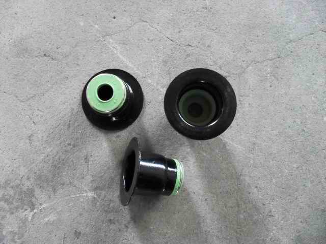 Valve oil seal; can be used for 1007-01352 generations