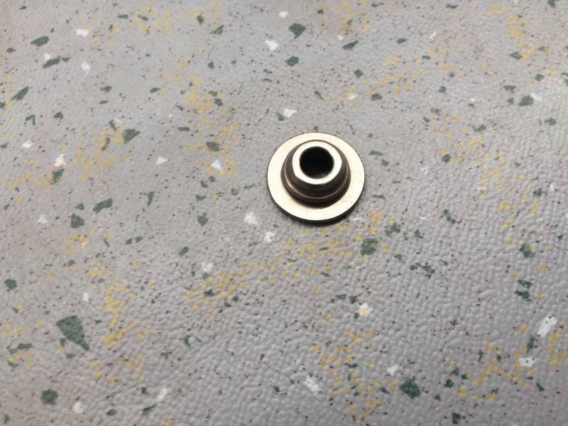 Valve spring seat