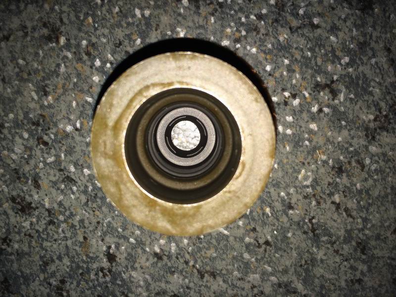 Уплотнение клапана-1