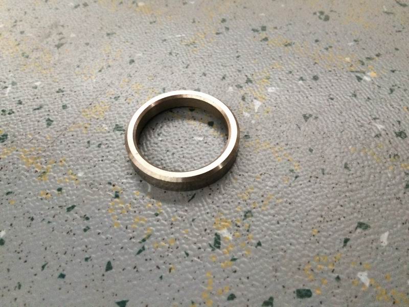 Седло впускного клапана