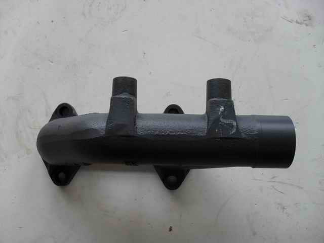 Exhaust manifold; 2 holes-2