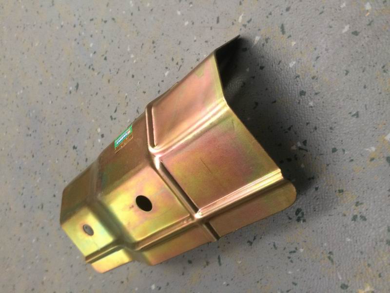 Rear exhaust pipe heat insulation cover-2