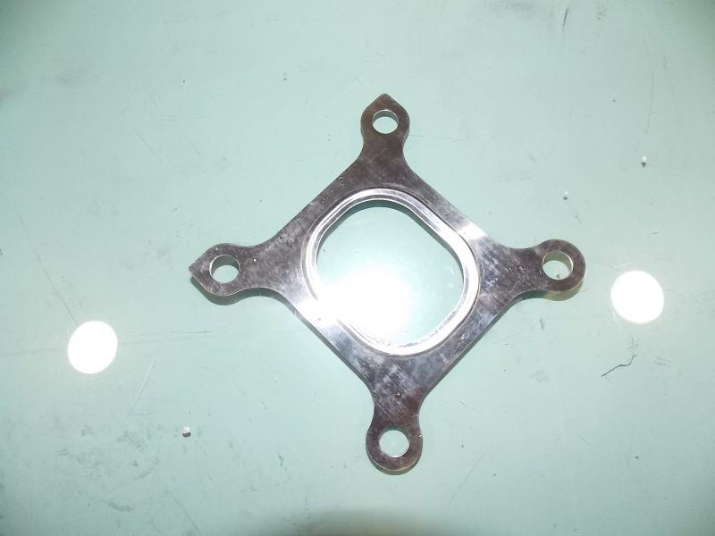 Exhaust pipe gasket; can be replaced by 1008-01429-1