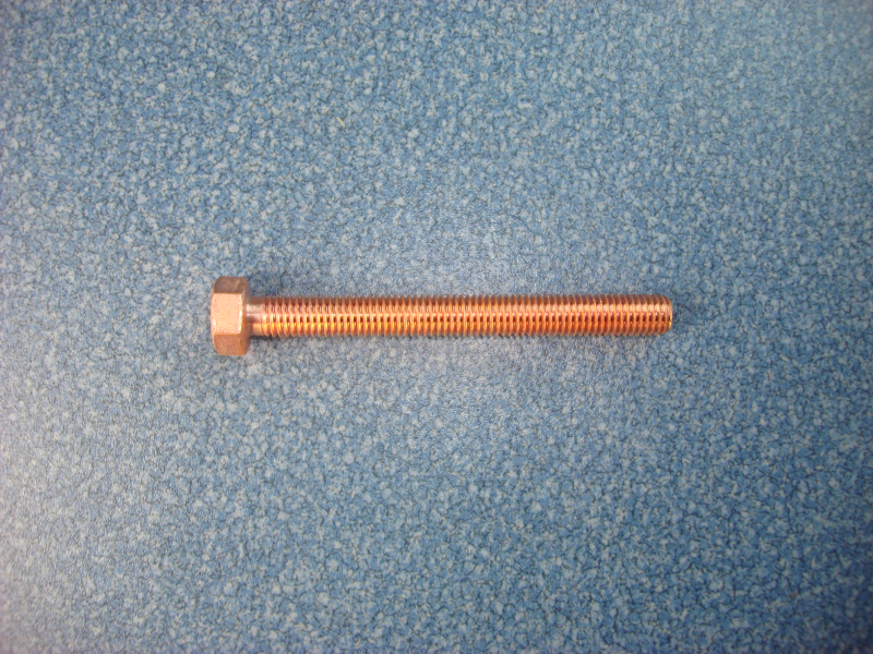 Винты крепления выхлопной трубы-1