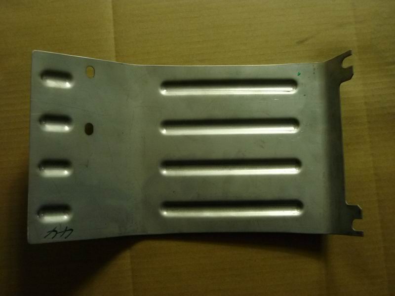 Средняя часть выпускного коллектора