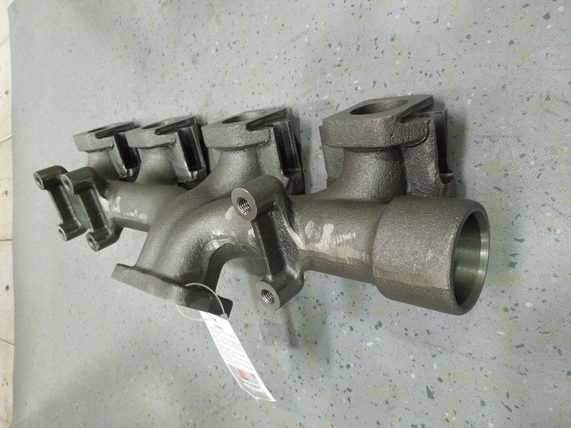 Передний выпускной коллектор