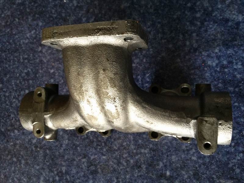 Exhaust manifold-middle