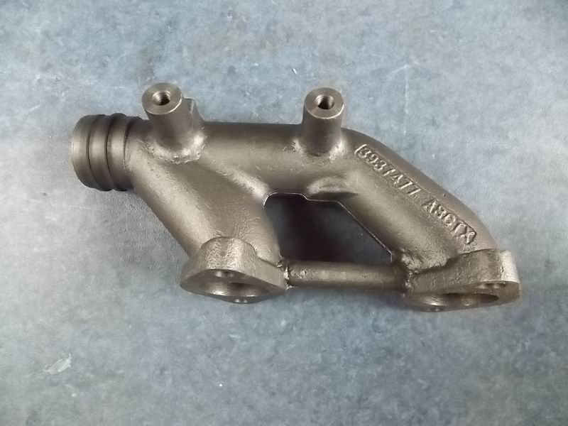 Exhaust manifold; 2 holes