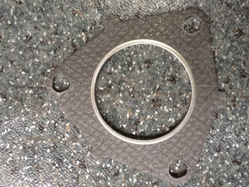 Exhaust pipe gasket