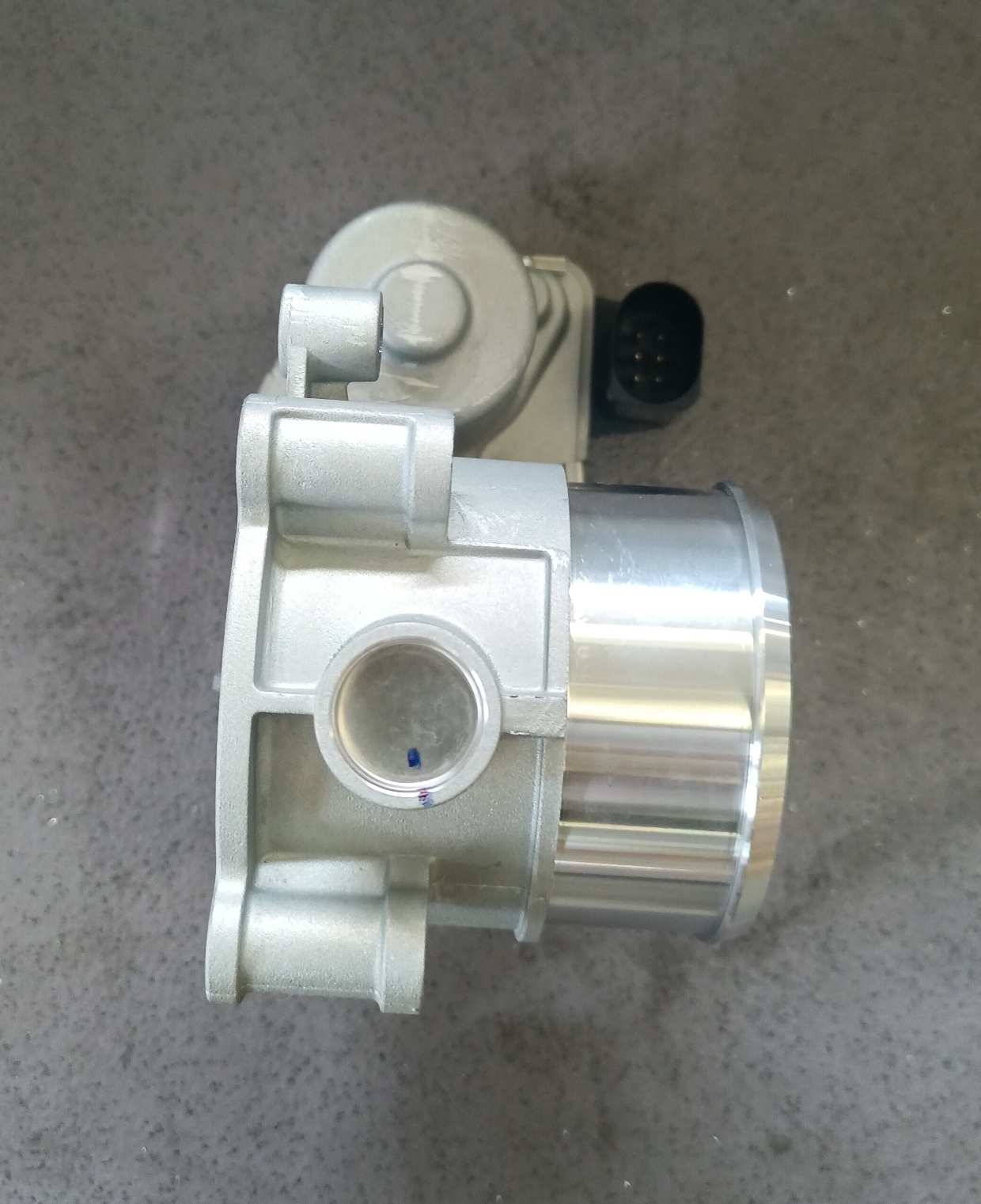 Diesel engine throttle-1
