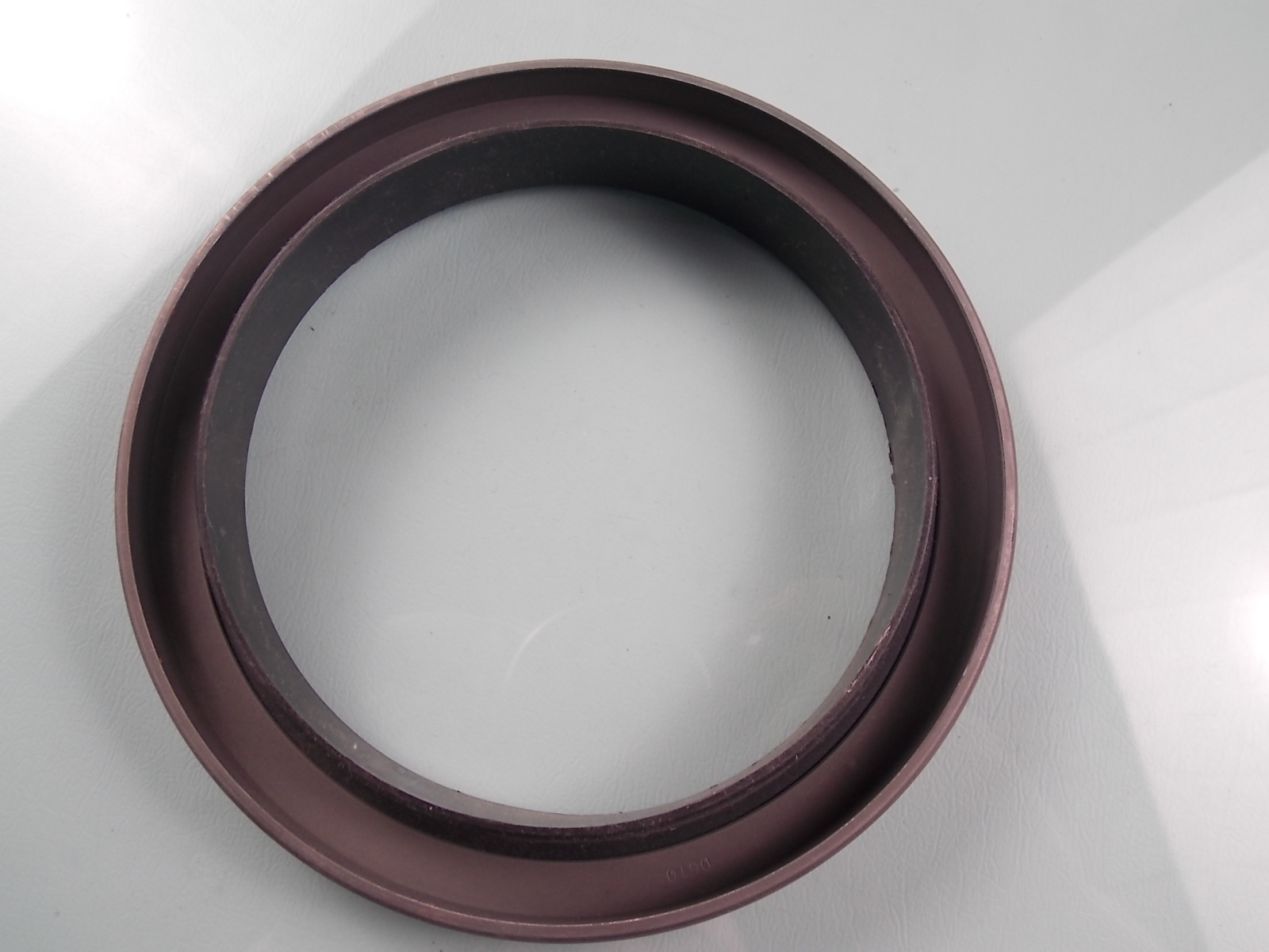 Crankshaft rear oil seal-2