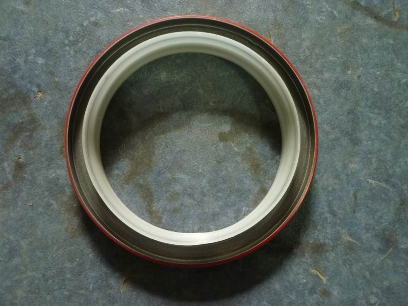 Crankshaft rear oil seal