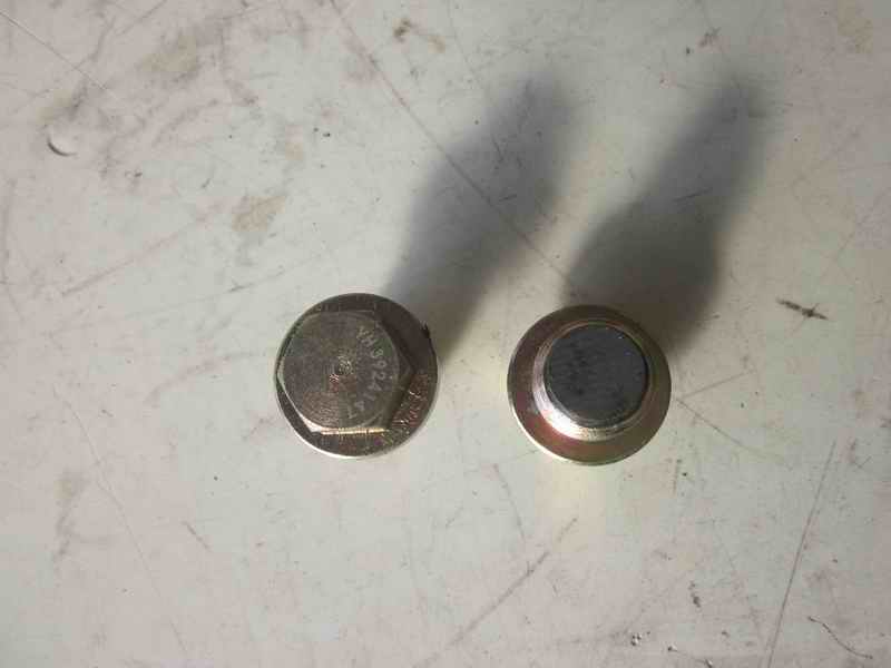 Oil pan oil drain screw plug-1