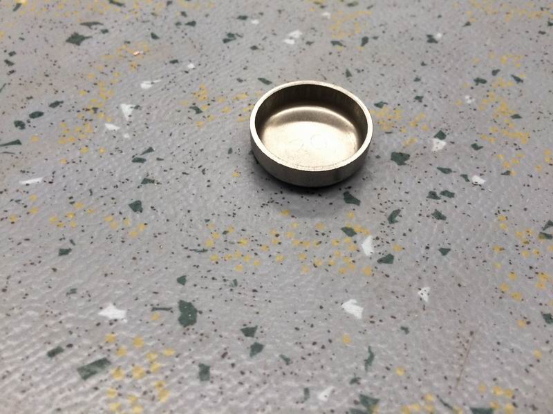 Bowl shaped plug