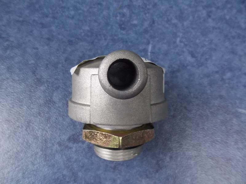 加机油口盖总成