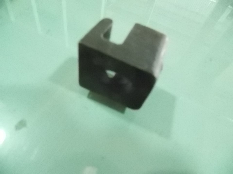 Масляный брикет; можно заменить на 1009-00974-1